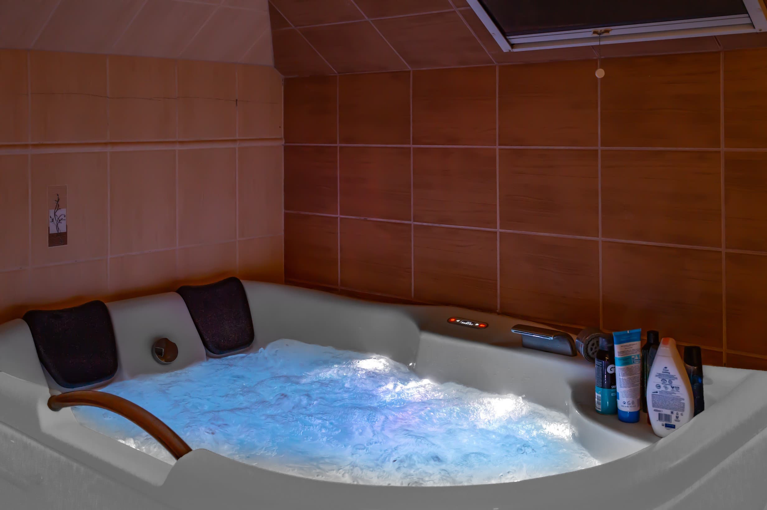 Jacuzzi — buborékfürdő